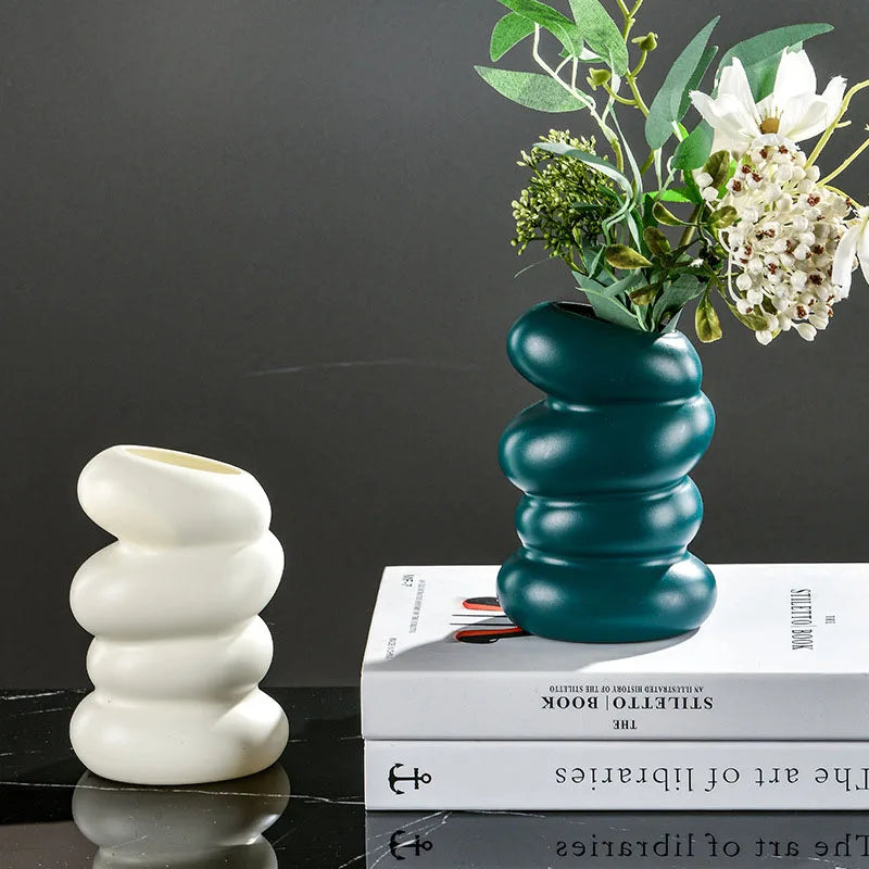 Nordic Spiral Flower Vase Modern Simplicity